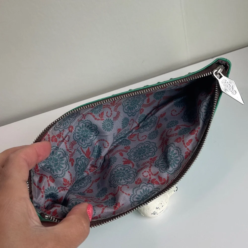 HOBO Vintage Jorden Clutch